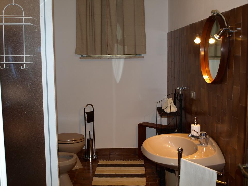 Montiglio B&B Vigneto Pardom מראה חיצוני תמונה